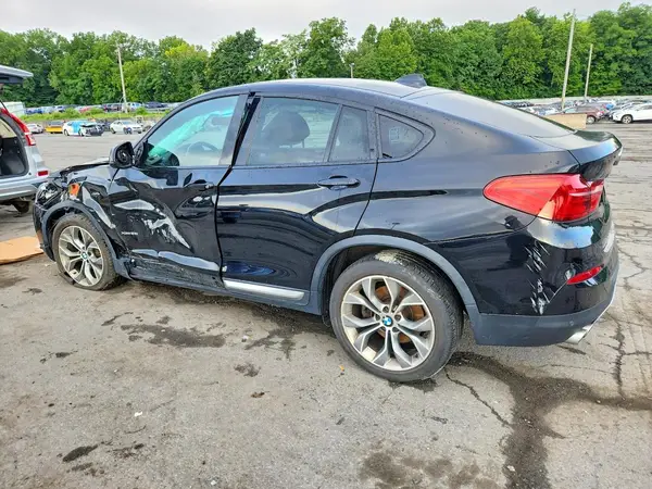 5UXXW3C57J0T81349 2018 BMW X4 - Image 2
