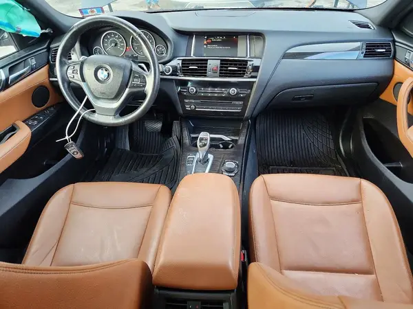 5UXXW3C57J0T81349 2018 BMW X4 - Image 8