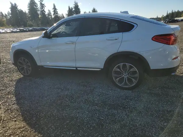 5UXXW3C57J0T81870 2018 BMW X4 - Image 2