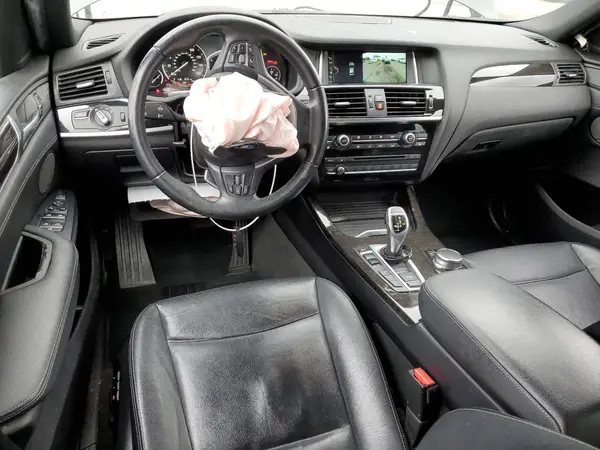5UXXW3C57J0T82047 2018 BMW X4 - Image 8