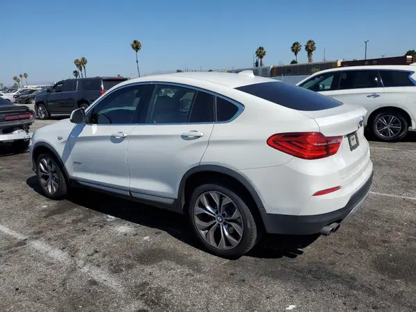 5UXXW3C57J0Z60549 2018 BMW X4 - Image 2