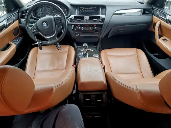5UXXW3C58G0R18870 2016 BMW X4 - Image 8