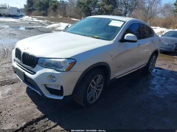 5UXXW3C58G0R19968 2016 BMW X4 - Image 2