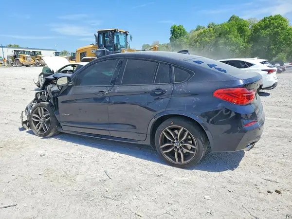 5UXXW3C58J0T81800 2018 BMW X4 - Image 2
