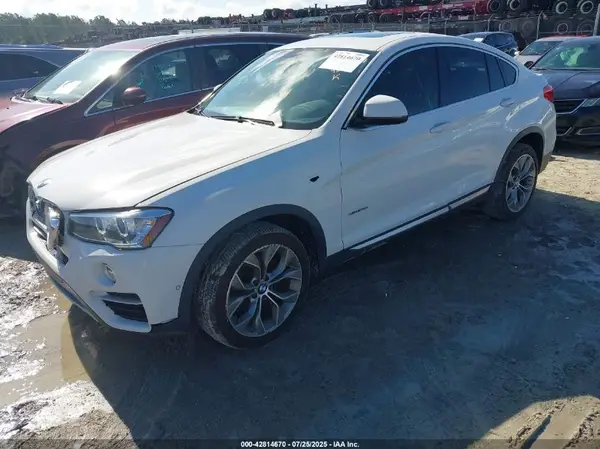 5UXXW3C58J0T82719 2018 BMW X4 - Image 2