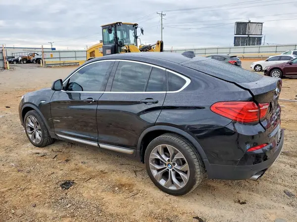 5UXXW3C58J0Z60236 2018 BMW X4 - Image 2