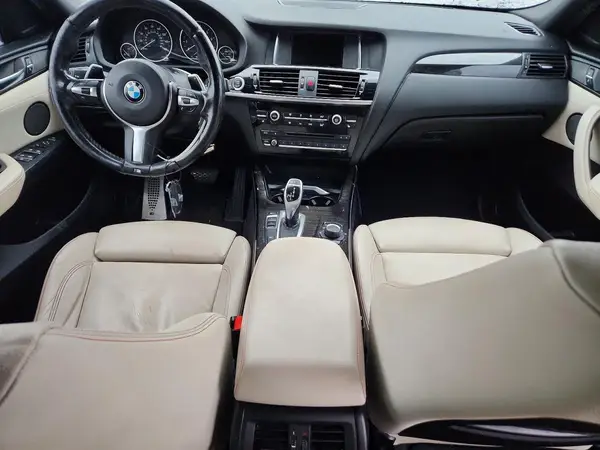 5UXXW3C59J0T81546 2018 BMW X4 - Image 8