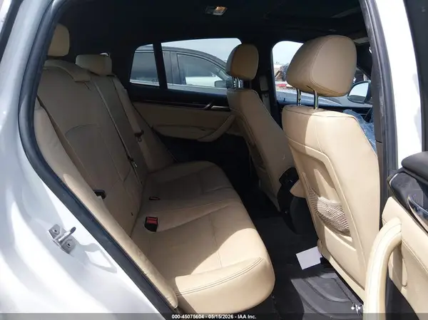 5UXXW3C59J0Y66057 2018 BMW X4 - Image 8