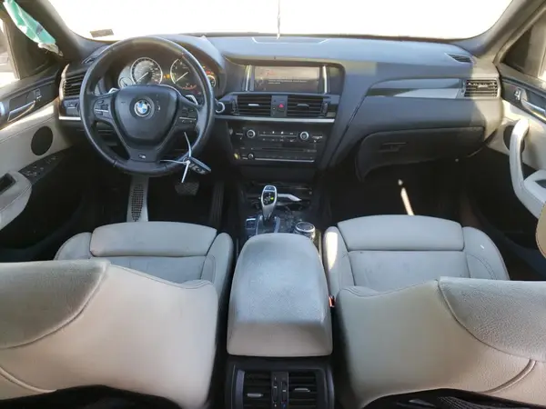 5UXXW3C5XG0M90090 2016 BMW X4 - Image 8