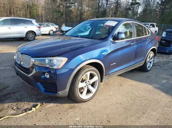 5UXXW3C5XG0R19843 2016 BMW X4 - Image 2