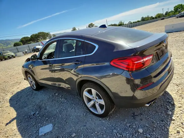 5UXXW3C5XG0R20099 2016 BMW X4 - Image 2