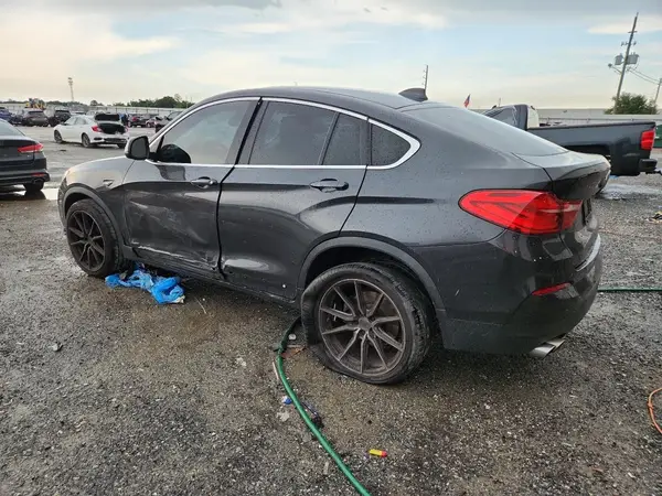 5UXXW3C5XG0R20586 2016 BMW X4 - Image 2