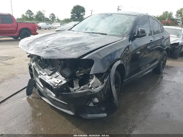 5UXXW3C5XG0R21088 2016 BMW X4 - Image 2