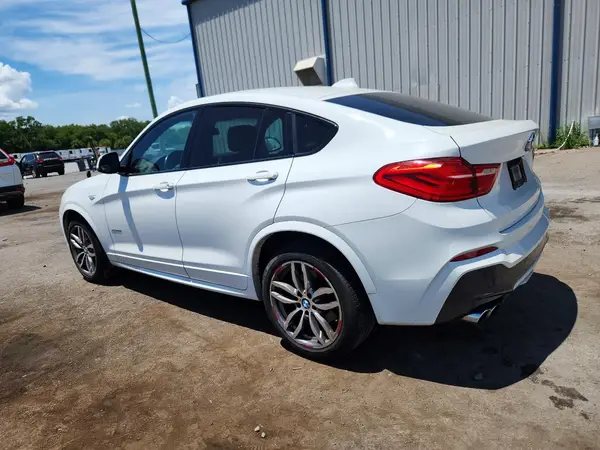 5UXXW3C5XG0R21589 2016 BMW X4 - Image 2