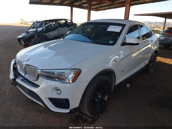 5UXXW3C5XG0R22449 2016 BMW X4 - Image 2