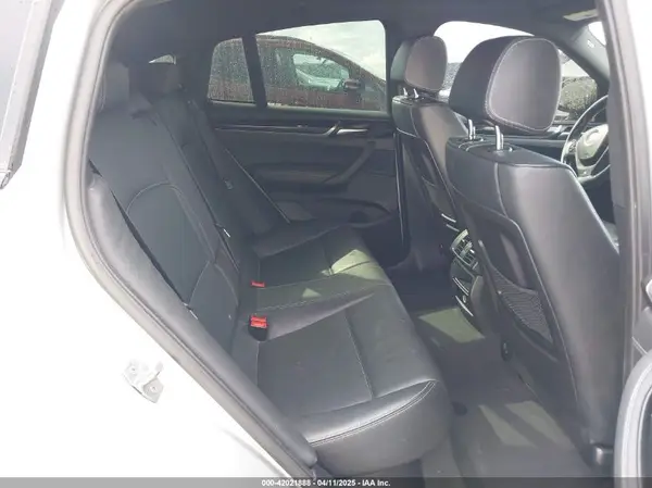 5UXXW3C5XG0R22760 2016 BMW X4 - Image 8
