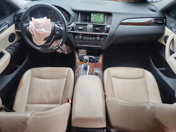5UXXW3C5XH0T78620 2017 BMW X4 - Image 8