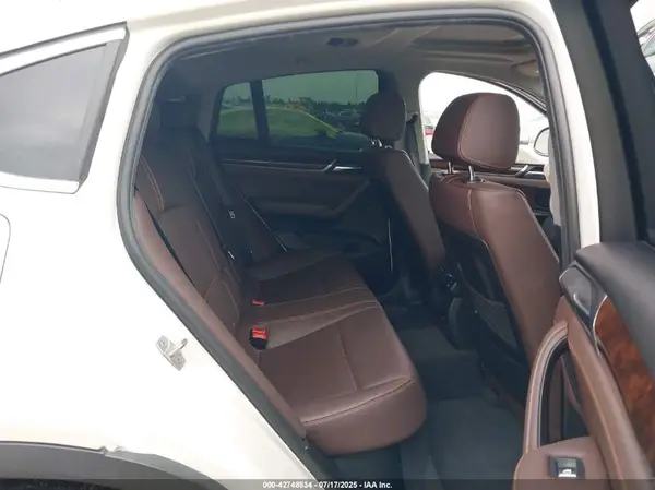 5UXXW3C5XH0T78892 2017 BMW X4 - Image 8