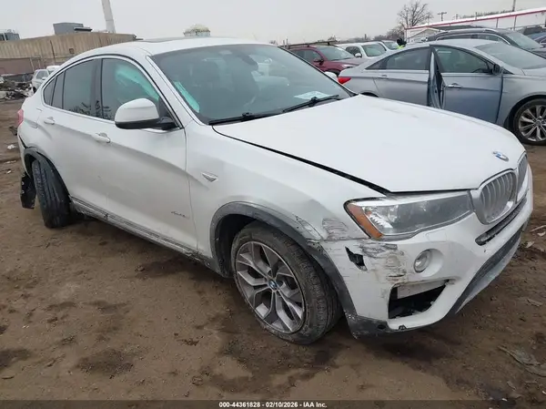 5UXXW3C5XJ0T81376 2018 BMW X4 - Image 1