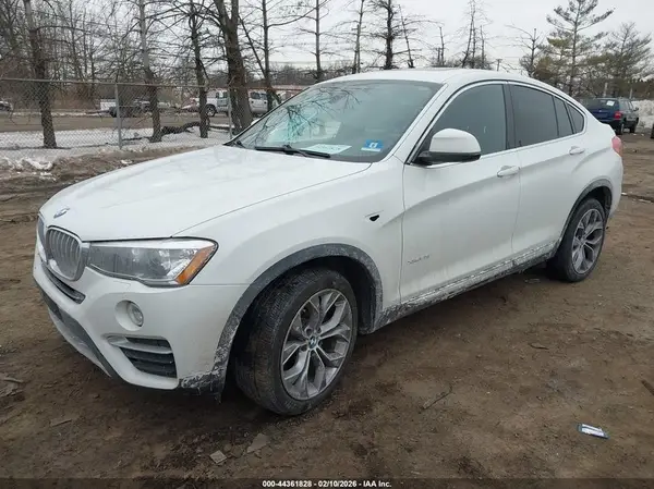 5UXXW3C5XJ0T81376 2018 BMW X4 - Image 2