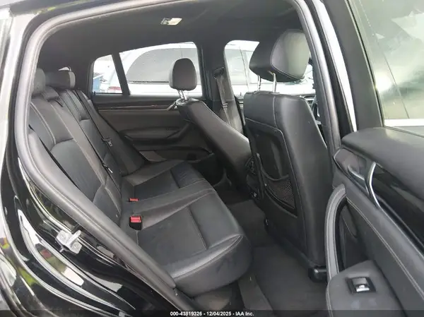 5UXXW3C5XJ0T82477 2018 BMW X4 - Image 8