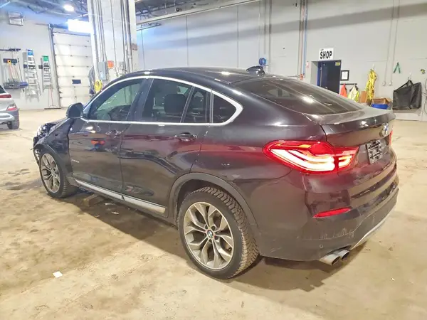 5UXXW3C5XJ0Z60173 2018 BMW X4 - Image 2