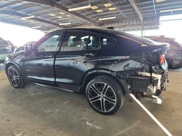 5UXXW5C54G0N92917 2016 BMW X4 - Image 2