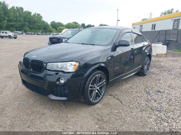 5UXXW5C54G0N93243 2016 BMW X4 - Image 2