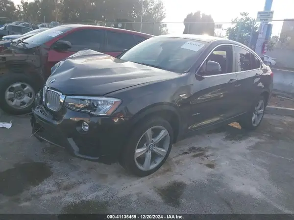 5UXXW5C55G0N93087 2016 BMW X4 - Image 2