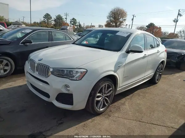 5UXXW5C56G0N91736 2016 BMW X4 - Image 2