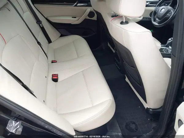 5UXXW5C56G0N91753 2016 BMW X4 - Image 8