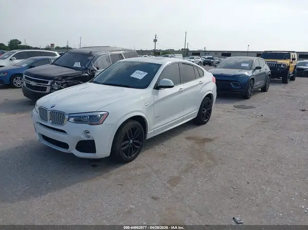 5UXXW5C56G0N92305 2016 BMW X4 - Image 2