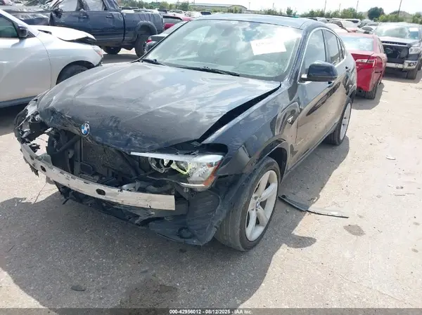 5UXXW5C59G0N91696 2016 BMW X4 - Image 2