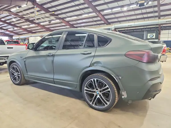 5UXXW5C59G0N93058 2016 BMW X4 - Image 2