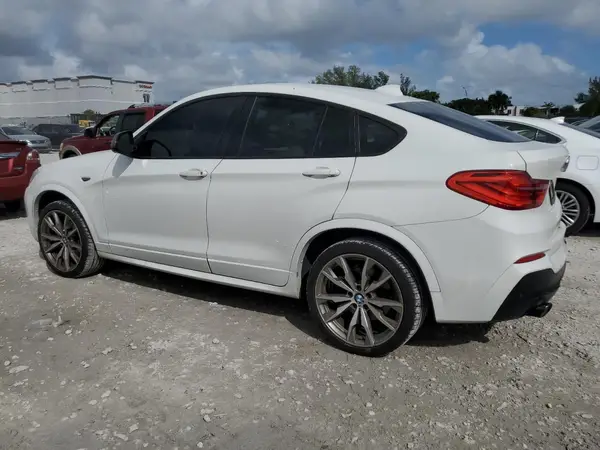 5UXXW7C31H0U26544 2017 BMW X4 - Image 2