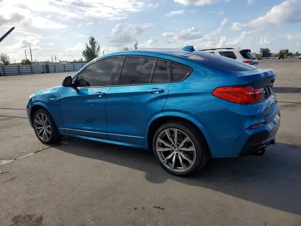 5UXXW7C32H0U26262 2017 BMW X4 - Image 2