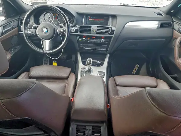 5UXXW7C32H0W63639 2017 BMW X4 - Image 8