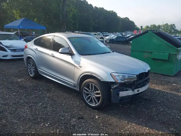 5UXXW7C37H0U26841 2017 BMW X4 - Image 1