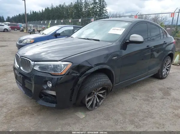 5UXXW7C38H0U26704 2017 BMW X4 - Image 2