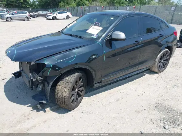 5UXXW7C3XH0U26543 2017 BMW X4 - Image 2