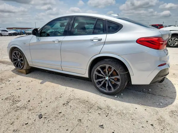 5UXXW7C50H0U25368 2017 BMW X4 - Image 2