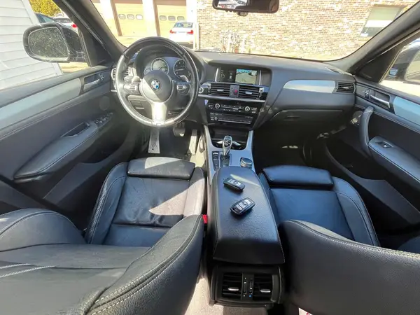 5UXXW7C50H0U25760 2017 BMW X4 - Image 8