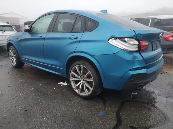 5UXXW7C50J0W64652 2018 BMW X4 - Image 2