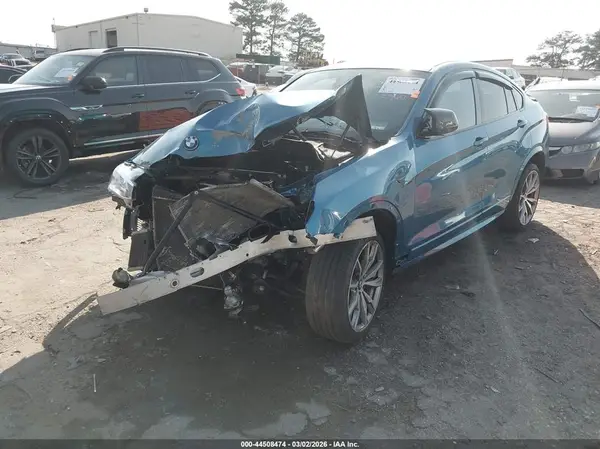 5UXXW7C52H0U24867 2017 BMW X4 - Image 2