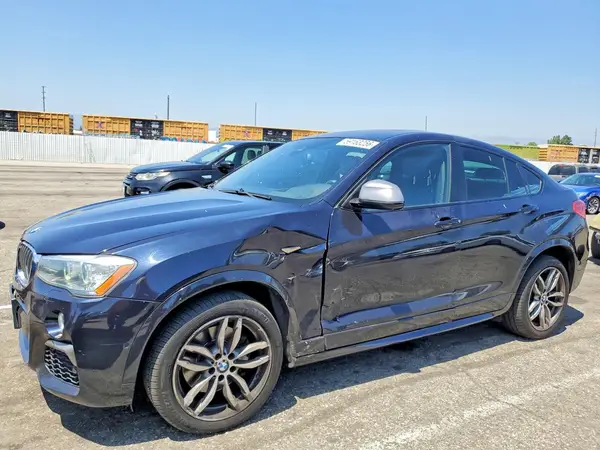 5UXXW7C52J0Z44833 2018 BMW X4 - Image 1