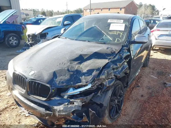 5UXXW7C54H0U25941 2017 BMW X4 - Image 2
