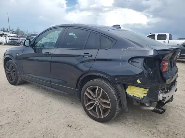 5UXXW7C54J0W64198 2018 BMW X4 - Image 2