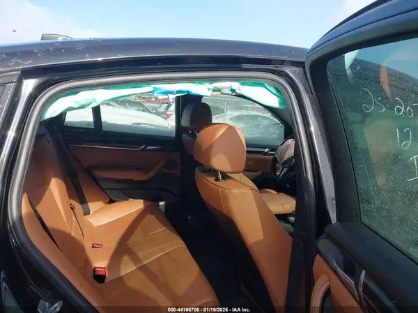 5UXXW7C54J0W64234 2018 BMW X4 - Image 8