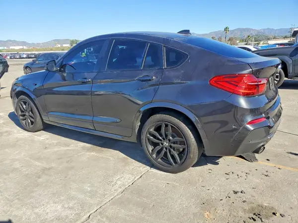 5UXXW7C54J0W65058 2018 BMW X4 - Image 2