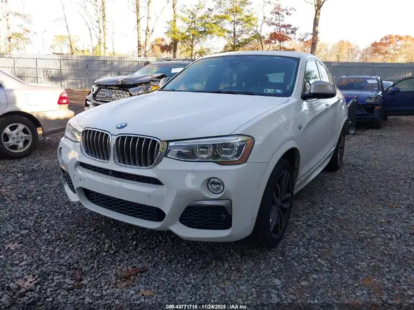 5UXXW7C55G0M91316 2016 BMW X4 - Image 2